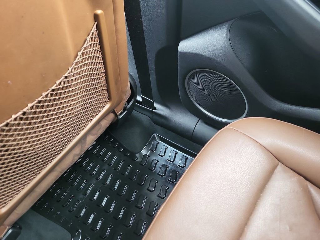 Used 2012 Audi Q5 3.2 Premium Plus image 14