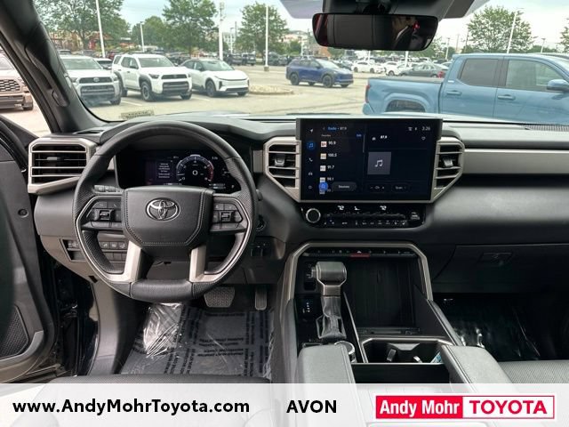 Used 2025 Toyota Tundra Limited AWD/4WD image 14