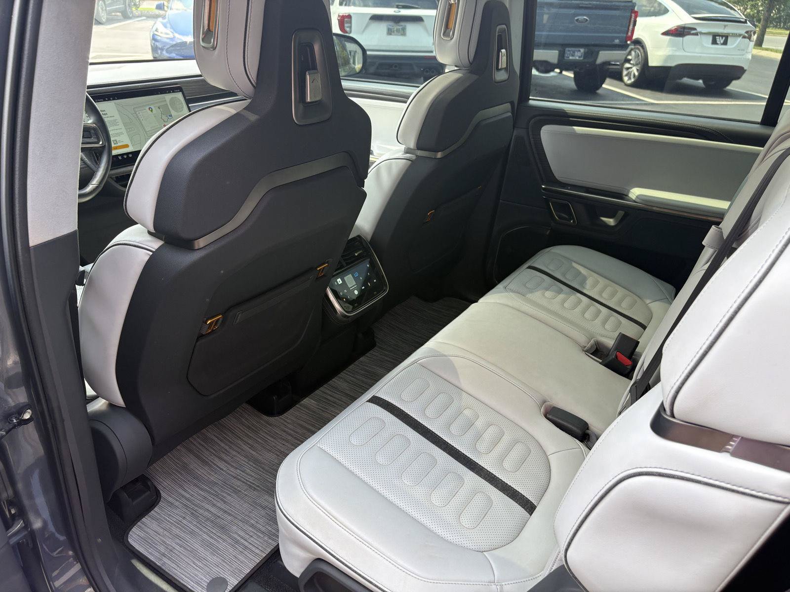Used 2023 Rivian R1S Adventure Quad AWD/4WD image 14