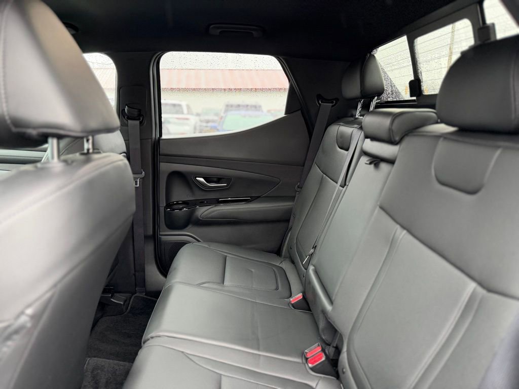 Used 2025 Hyundai Santa Cruz XRT image 10