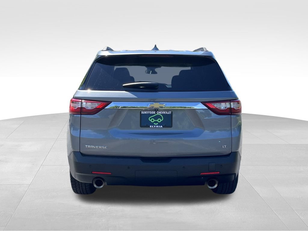 Certified 2021 Chevrolet Traverse LT FWD image 3