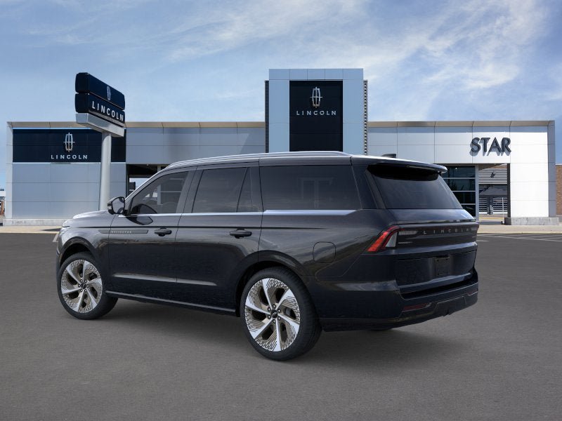New 2026 Lincoln Navigator Black Label AWD/4WD image 4