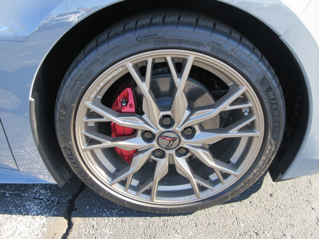 Used 2024 Chevrolet Corvette Stingray image 9