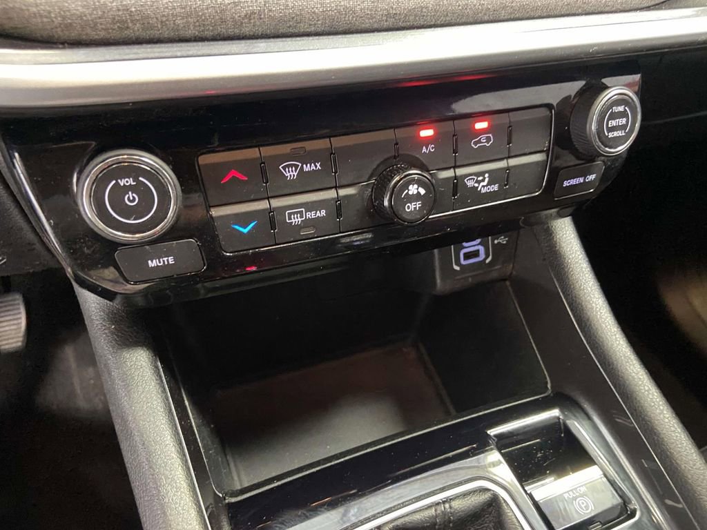 Used 2024 Jeep Compass Sport image 24