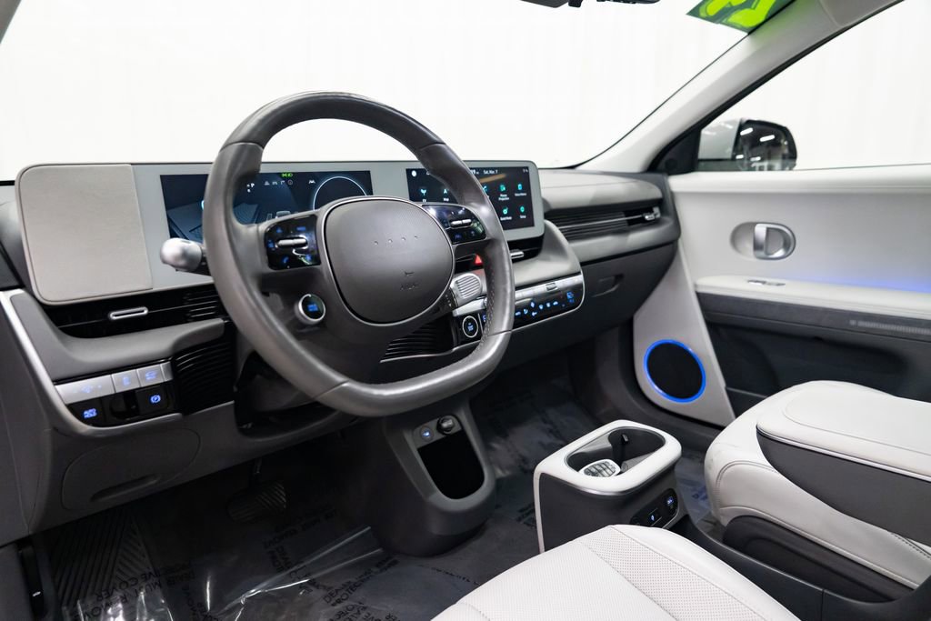 Used 2024 Hyundai Ioniq 5 Limited image 25