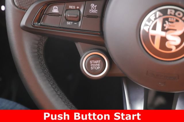 Used 2024 Alfa Romeo Giulia Ti AWD/4WD image 22