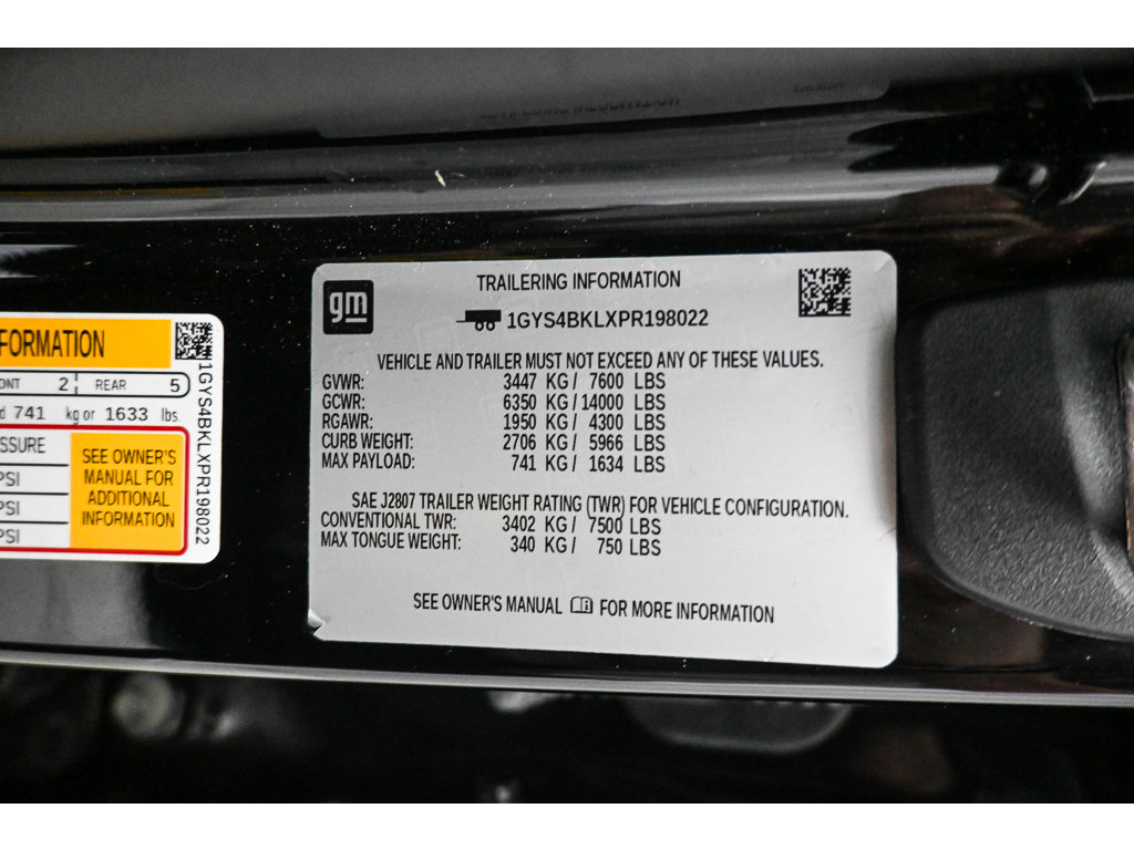 Used 2023 Cadillac Escalade Premium Luxury AWD/4WD image 55