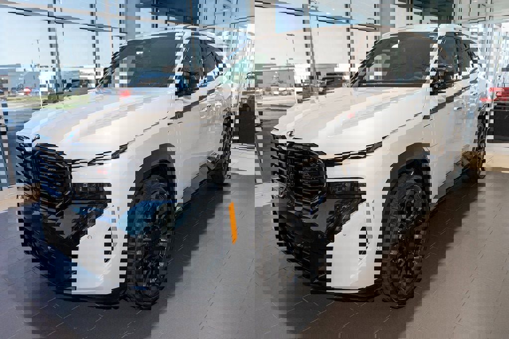 Used 2026 BMW XM Label Red image 3