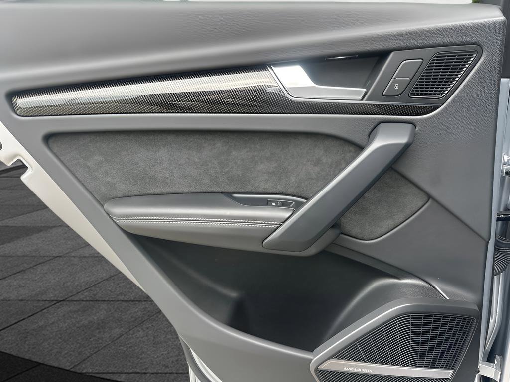 Used 2020 Audi SQ5 Prestige image 17