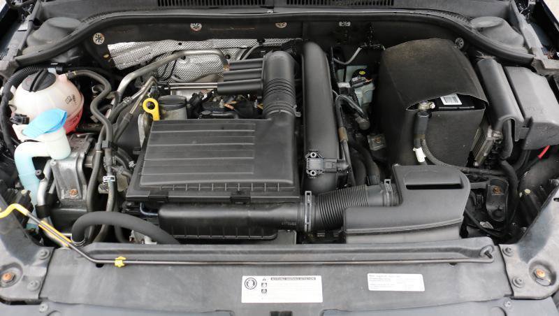 Used 2017 Volkswagen Jetta SE image 18