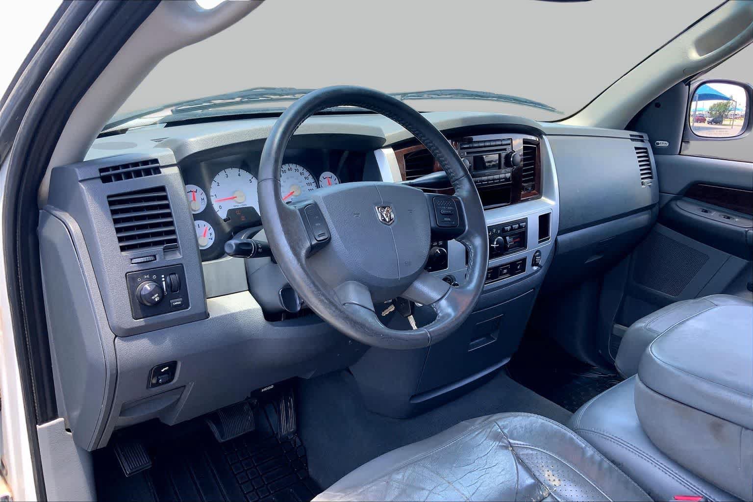 Used 2008 Dodge Ram 1500 Truck Laramie AWD/4WD image 17