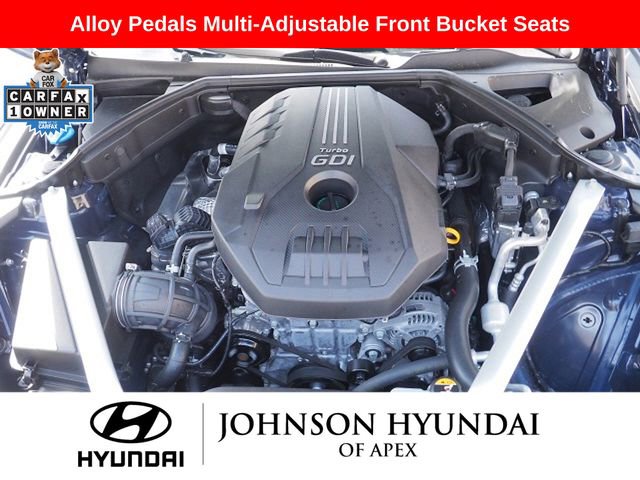 Used 2019 Genesis G70 2.0T Advanced w/ Sport Package RWD image 11