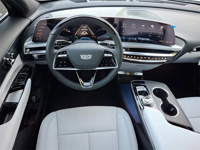 New 2026 Cadillac Lyriq Luxury image 9