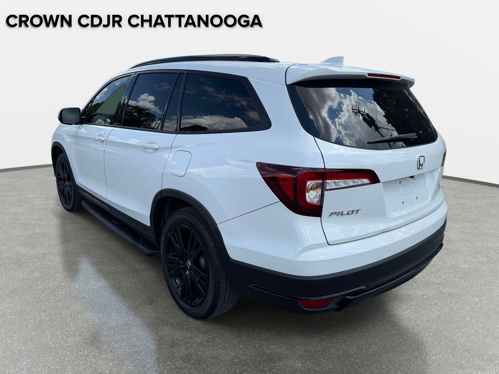 Used 2021 Honda Pilot Black Edition image 4