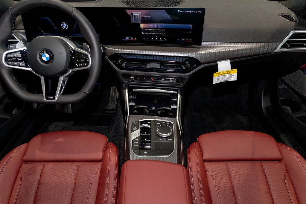 Used 2026 BMW 330i xDrive Sedan w/ M Sport Package AWD/4WD image 38