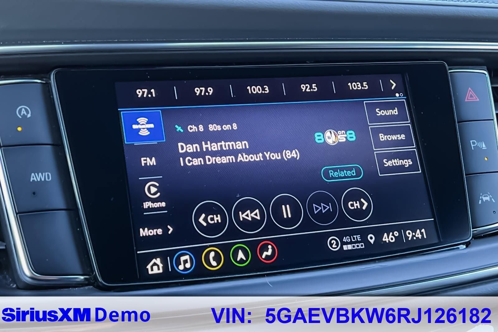 Used 2024 Buick Enclave Premium image 43