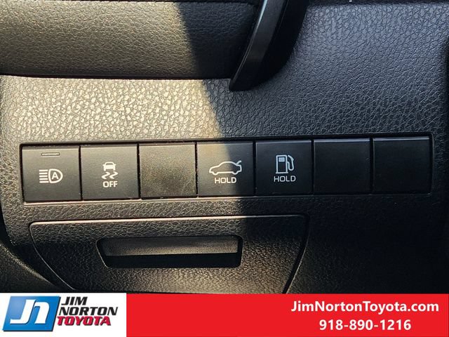 Used 2021 Toyota Camry XSE FWD image 23