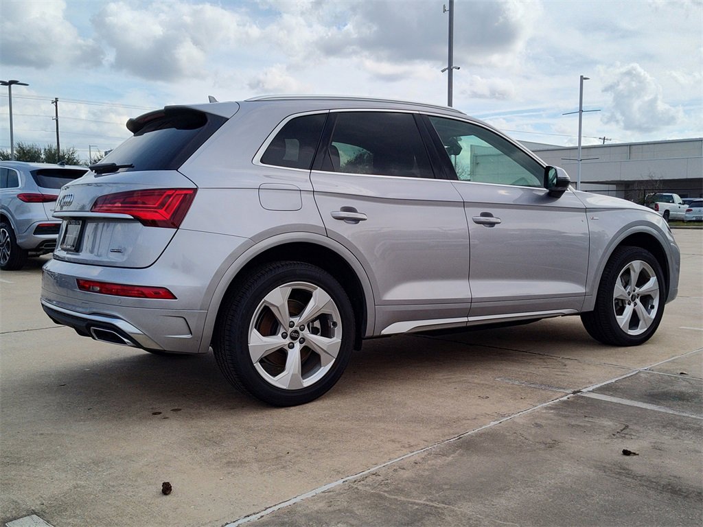 Certified 2025 Audi Q5 2.0T Premium Plus w/ Premium Plus Package image 11
