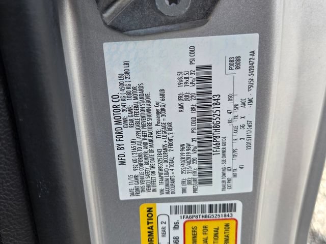 Used 2016 Ford Mustang Premium w/ Equipment Group 201A RWD image 20