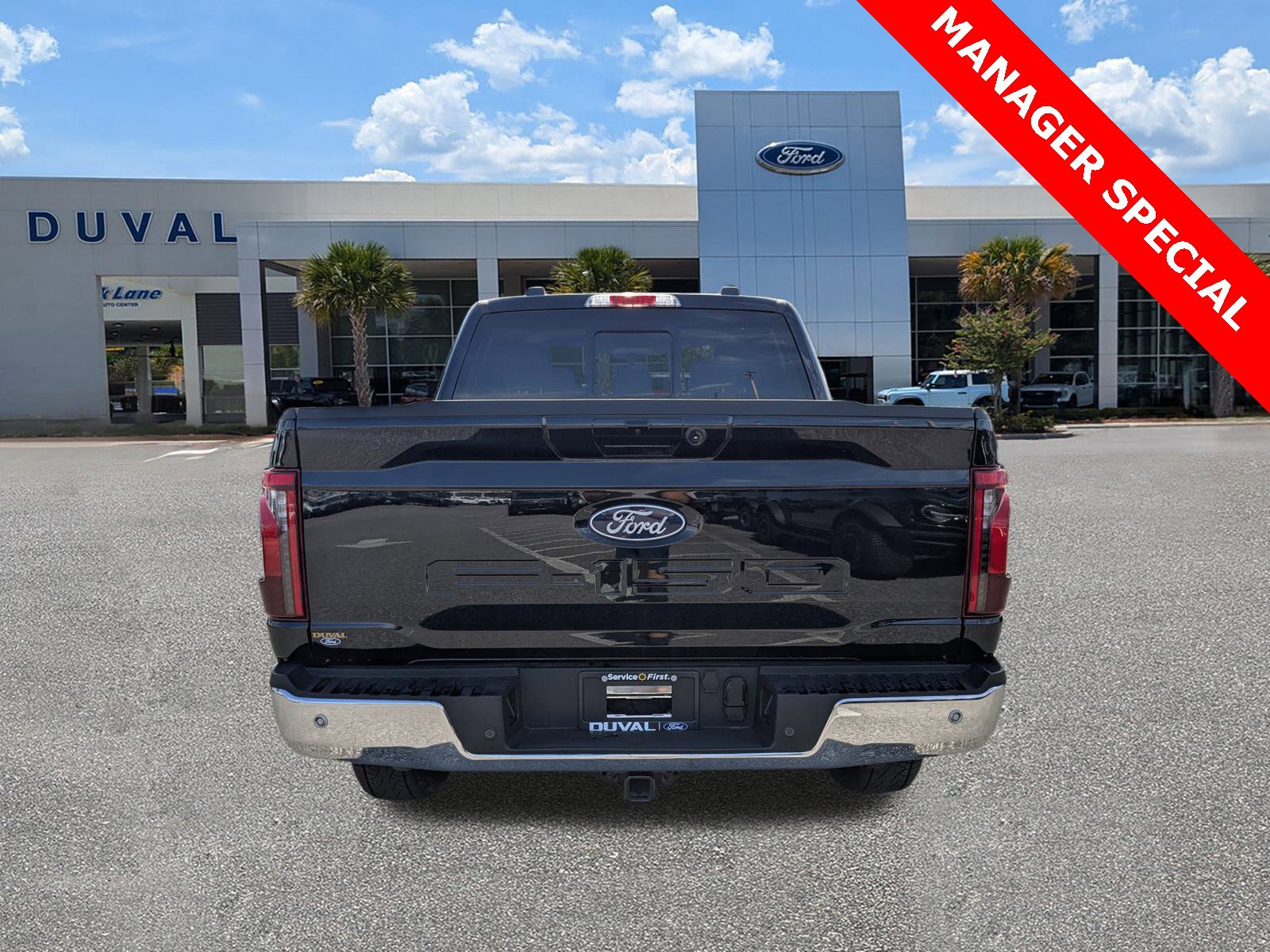 New 2025 Ford F150 XLT w/ Equipment Group 303A High image 24