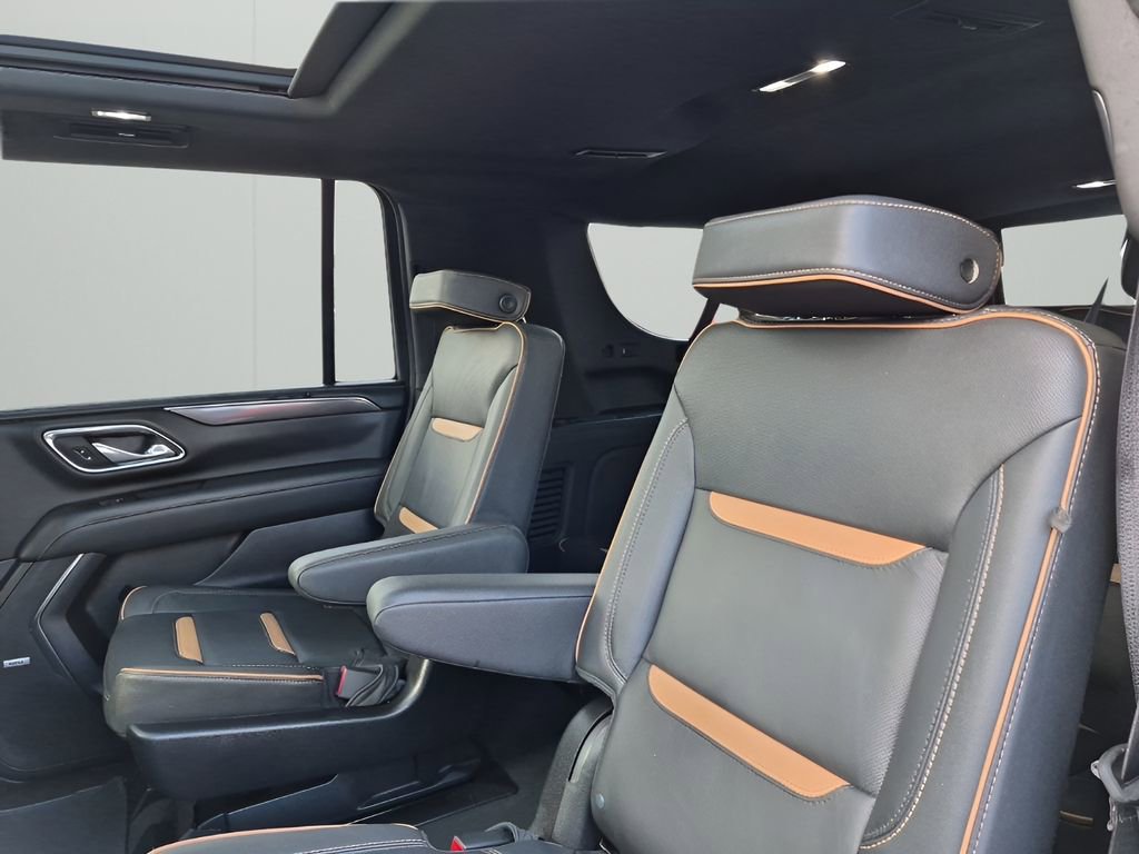 Used 2024 GMC Yukon XL AT4 w/ AT4 Premium Plus Package image 19