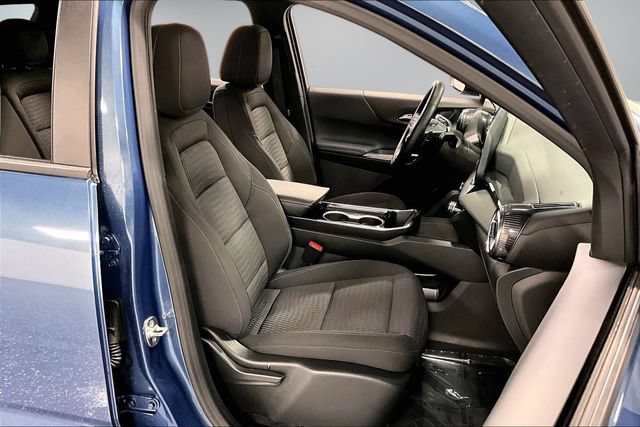 Used 2025 Chevrolet Equinox LT FWD image 25