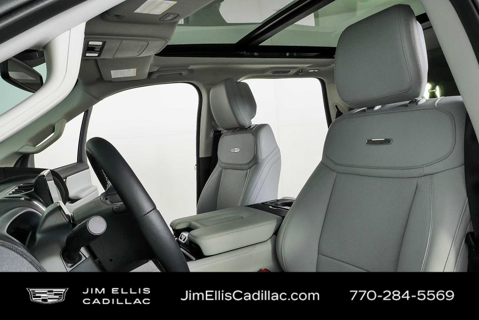Used 2026 Ford Expedition Max Platinum w/ Driver's Package AWD/4WD image 5