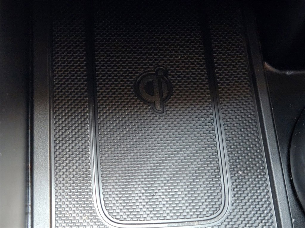 Used 2022 Hyundai Palisade Limited w/ Cargo Package image 23