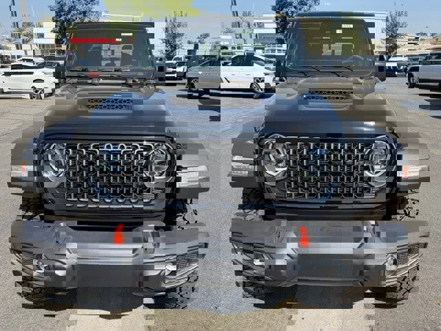 New 2025 Jeep Gladiator Mojave w/ Safety Group