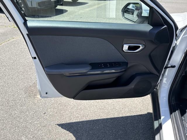 Used 2025 Kia K4 EX FWD image 13
