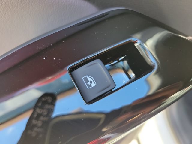New 2025 Volkswagen ID.4 Pro S Plus AWD/4WD image 14
