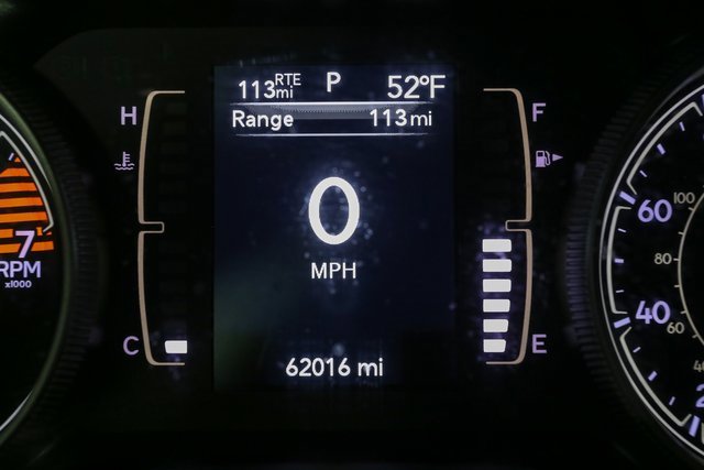 Used 2019 Jeep Cherokee Latitude w/ Cold Weather Group image 32