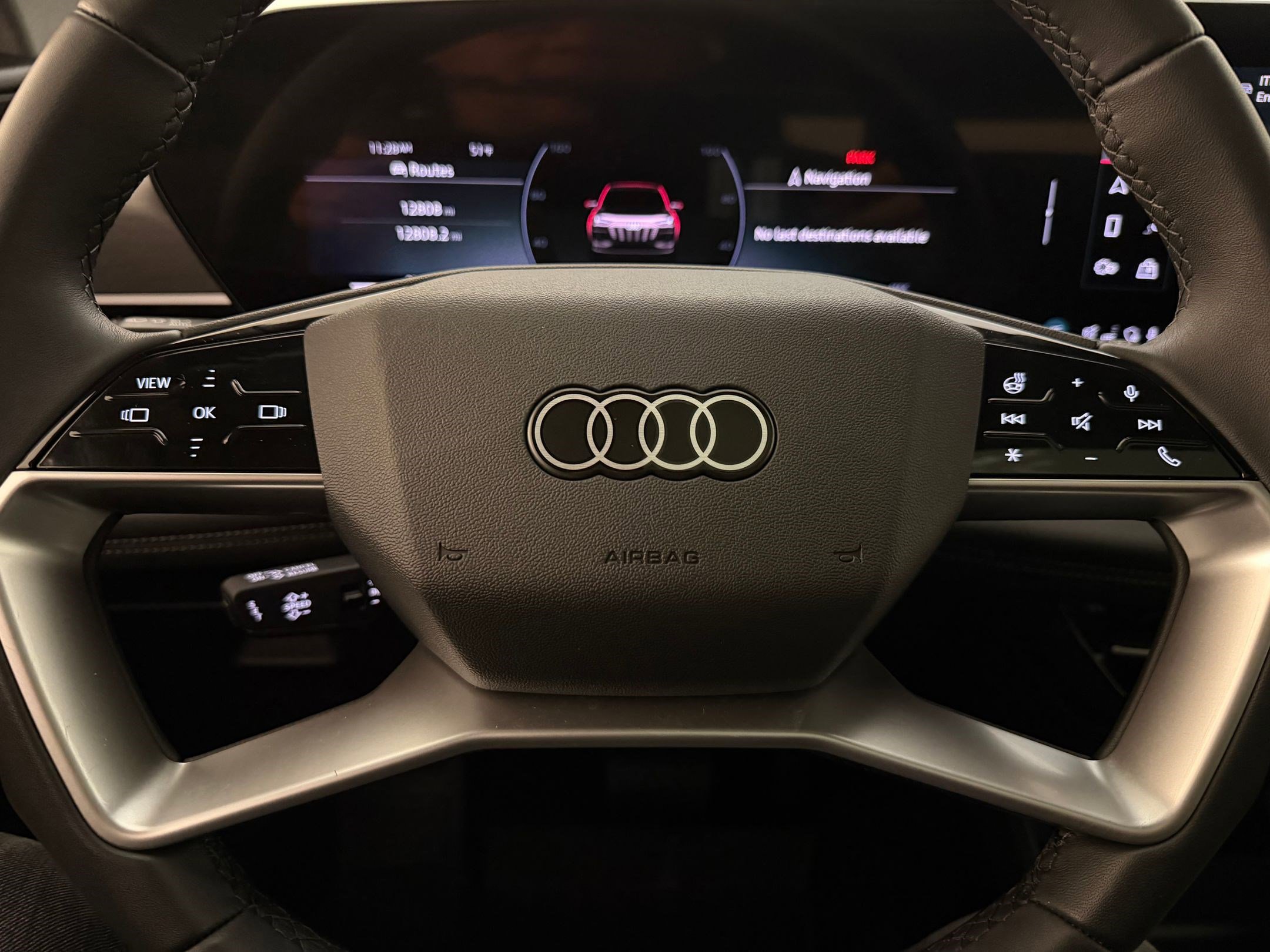 Used 2025 Audi Q6 e-tron Premium w/ Convenience Package AWD/4WD image 18