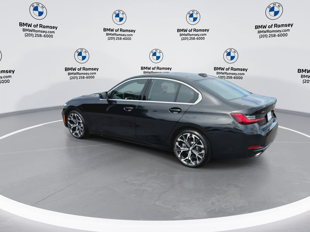 Used 2026 BMW 330i xDrive Sedan w/ Premium Package AWD/4WD image 6