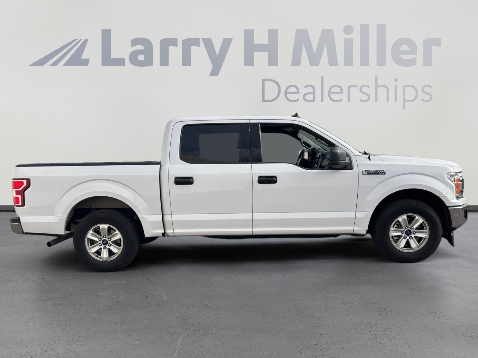 Used 2019 Ford F150 XLT image 6