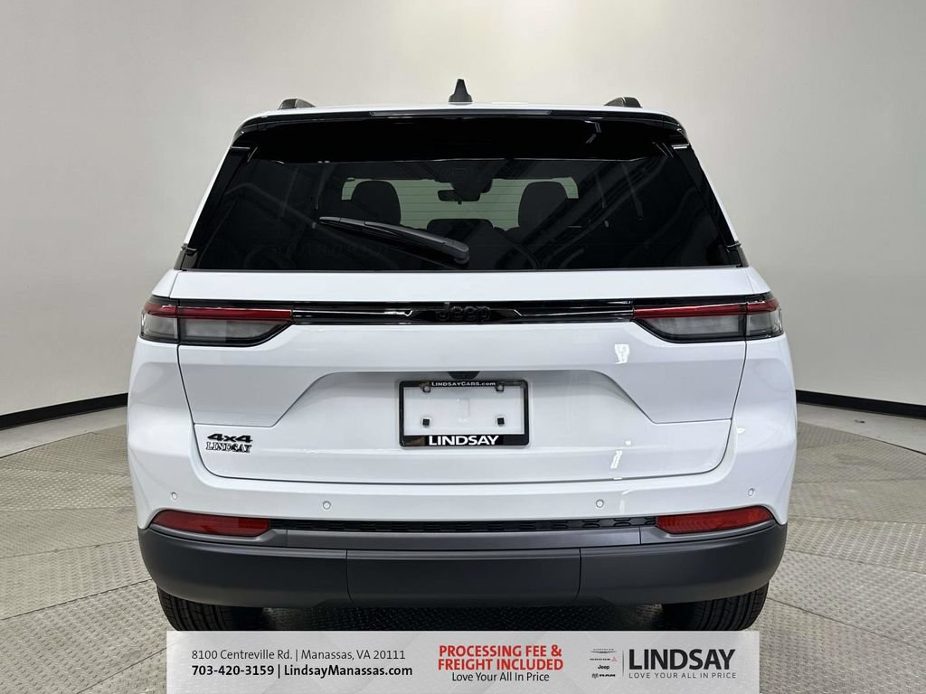 New 2026 Jeep Grand Cherokee Altitude AWD/4WD image 7