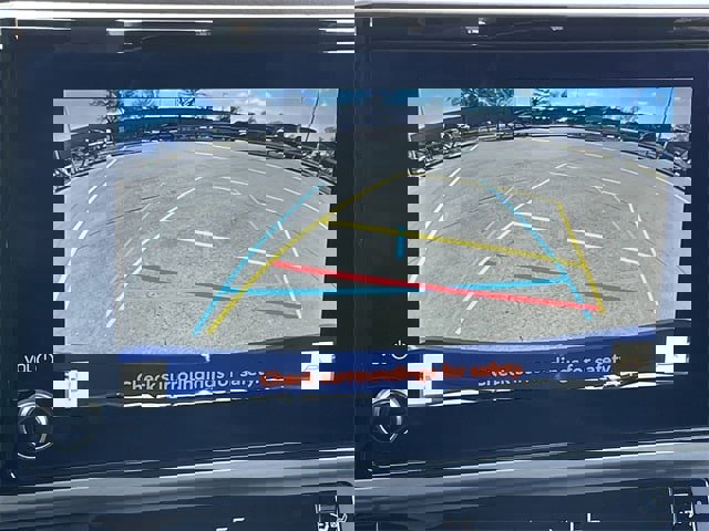 Used 2025 Toyota Camry SE image 19