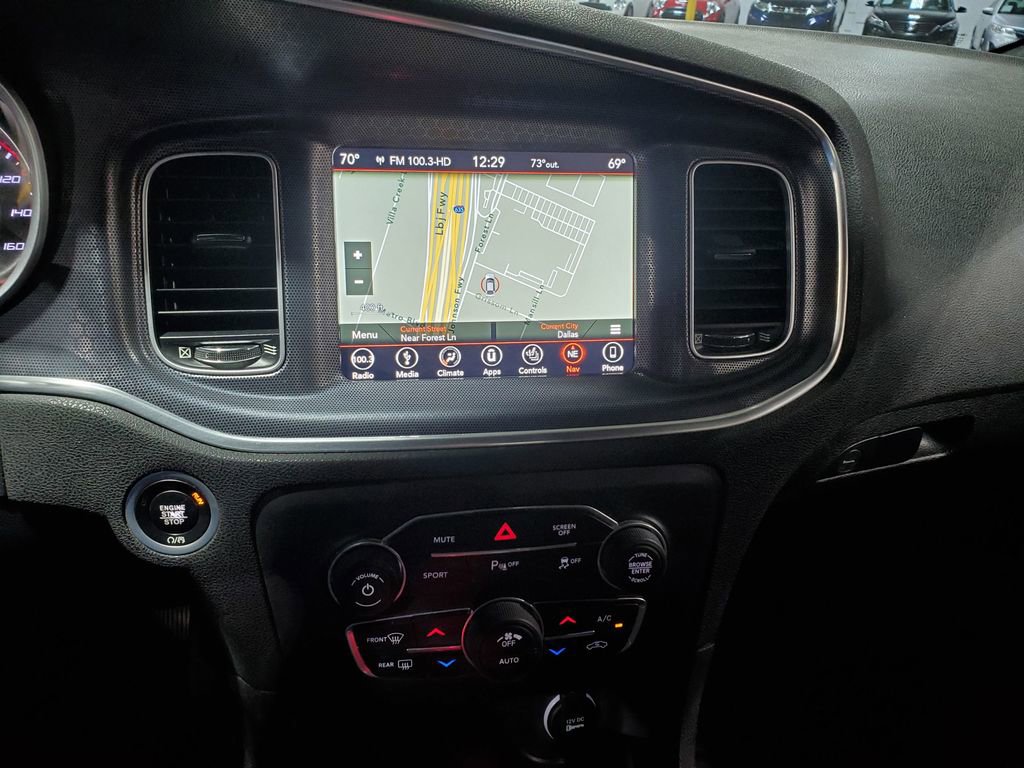 Used 2018 Dodge Charger R/T w/ Navigation & Travel Group image 26