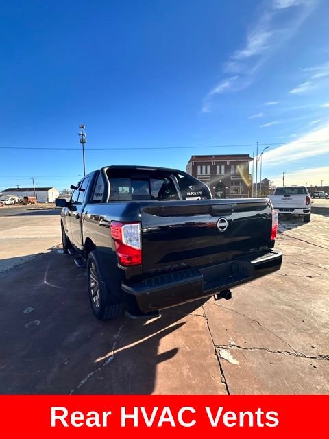 Certified 2024 Nissan Titan SV w/ SV Bronze Edition Package AWD/4WD image 11