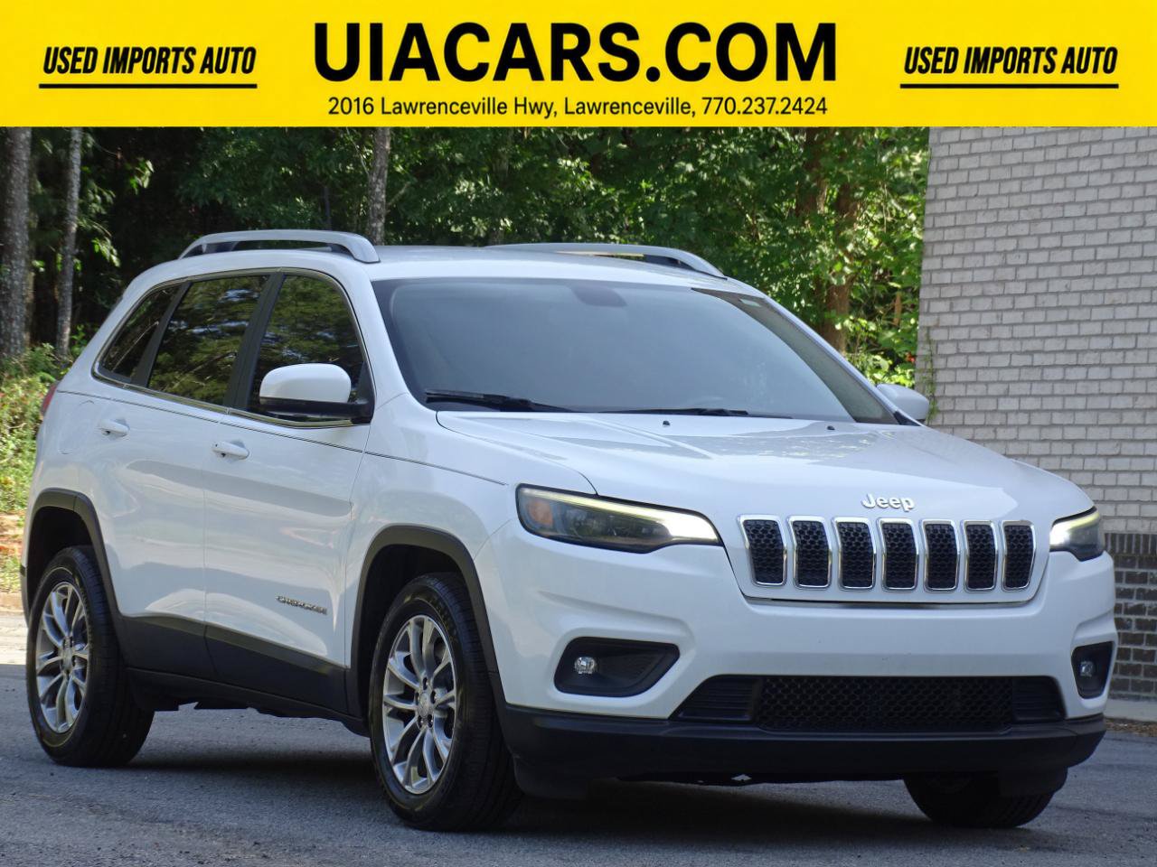 Used 2019 Jeep Cherokee Latitude Plus FWD image 4