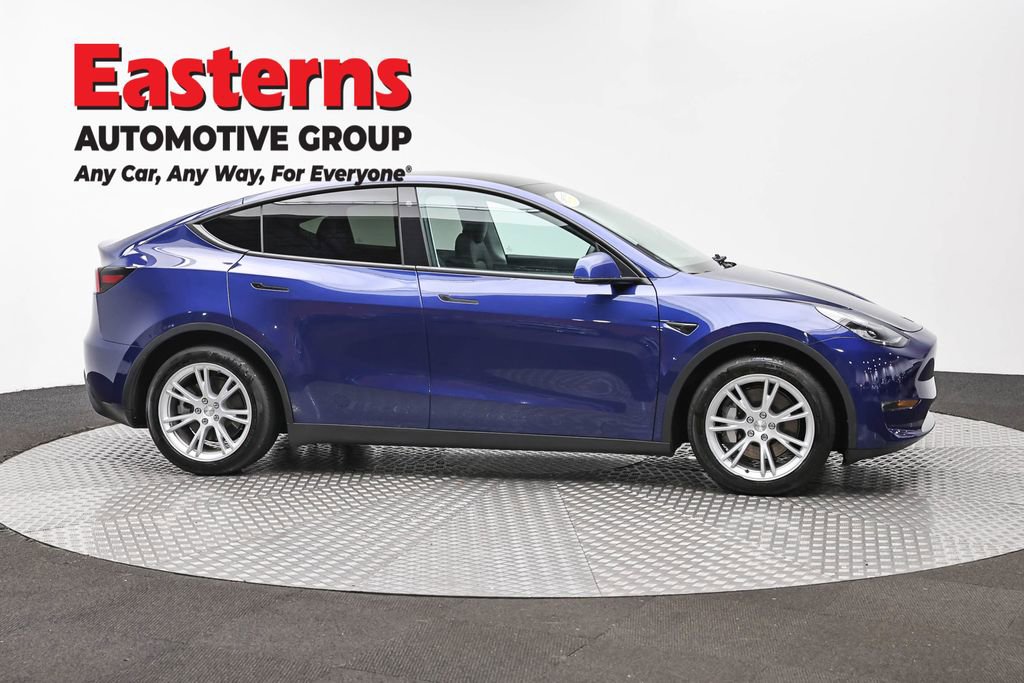 Used 2021 Tesla Model Y Long Range AWD/4WD image 4