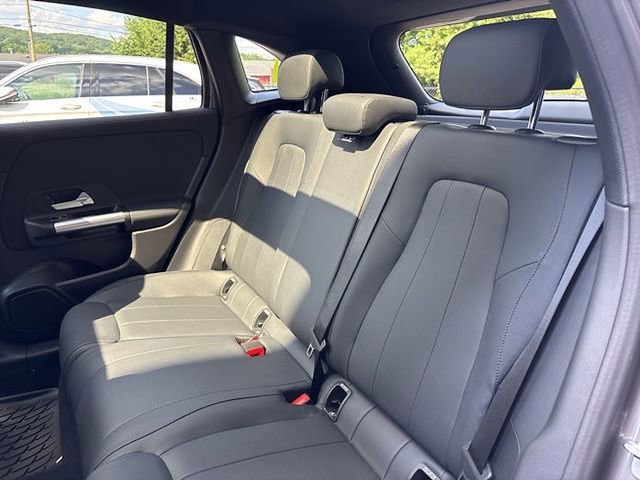 Used 2025 Mercedes-Benz GLA 250 4MATIC image 18