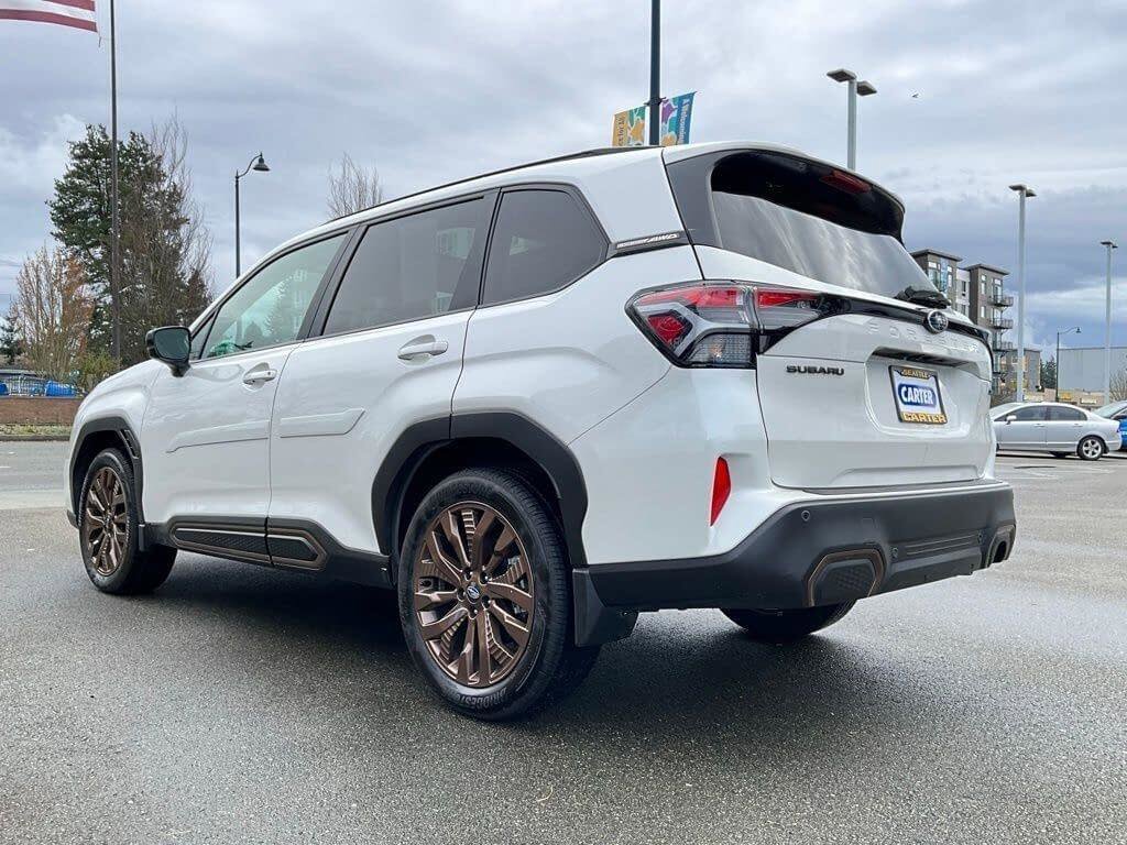 Used 2025 Subaru Forester Sport image 6