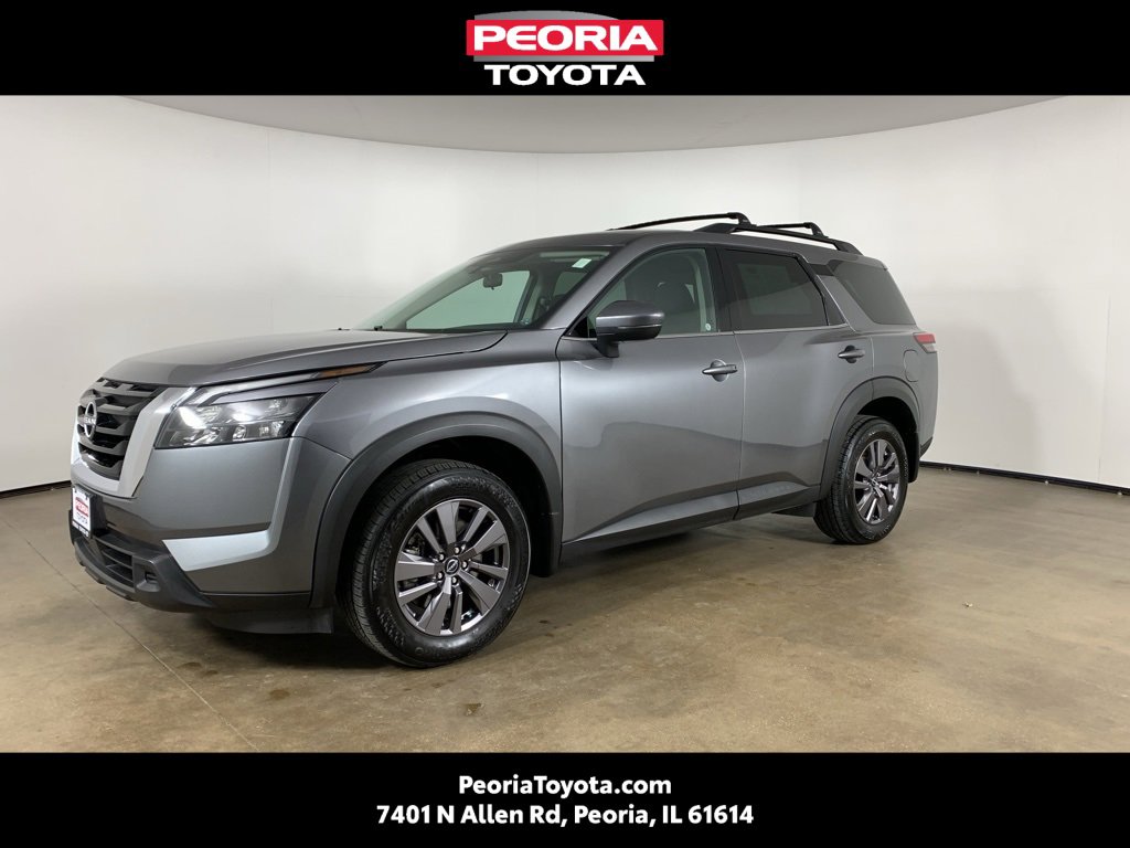 Used 2023 Nissan Pathfinder SV