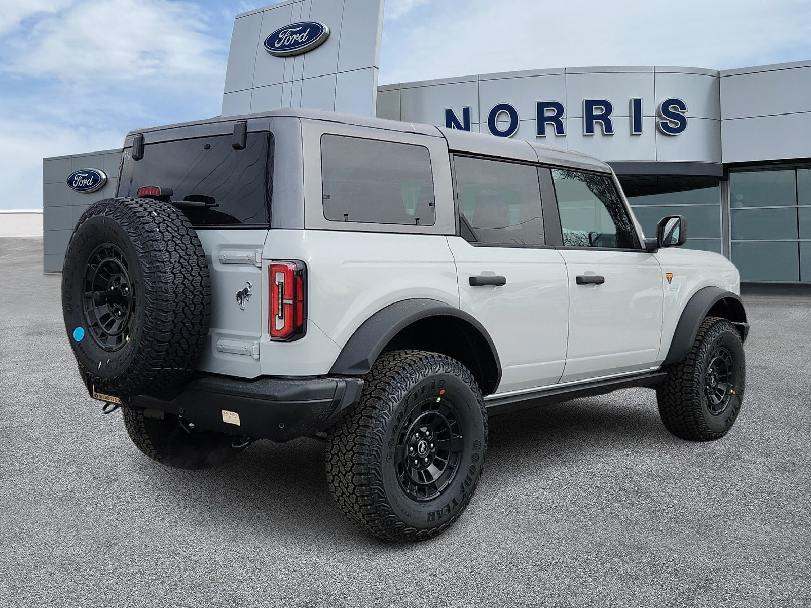 New 2026 Ford Bronco Badlands AWD/4WD image 4
