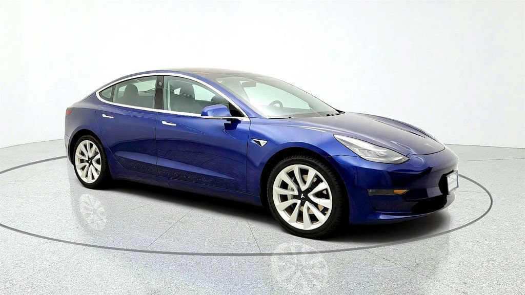 Used 2018 Tesla Model 3 Long Range RWD image 3