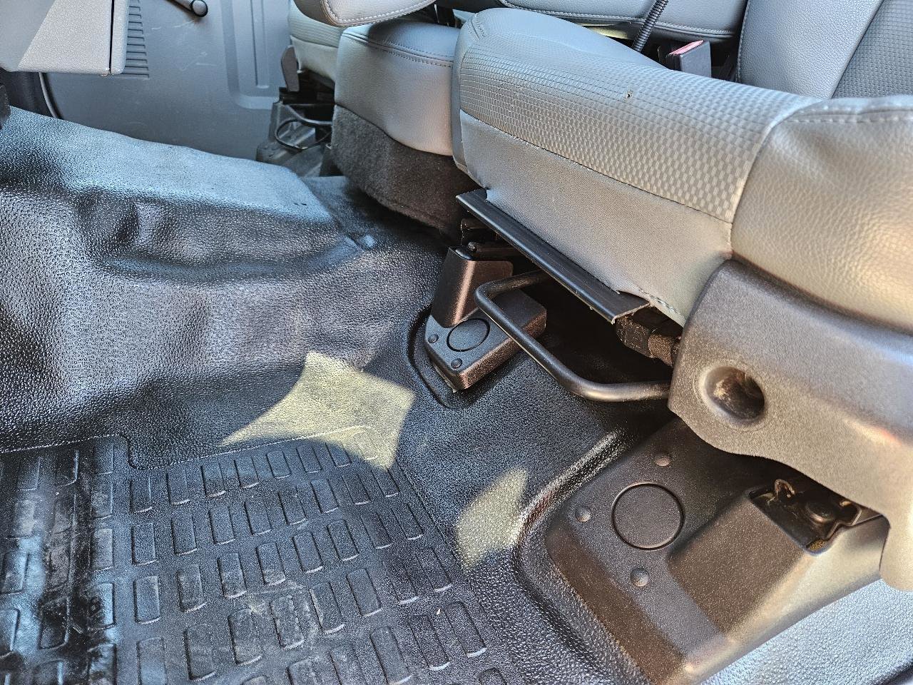 Used 2015 Ford F350 XL image 24