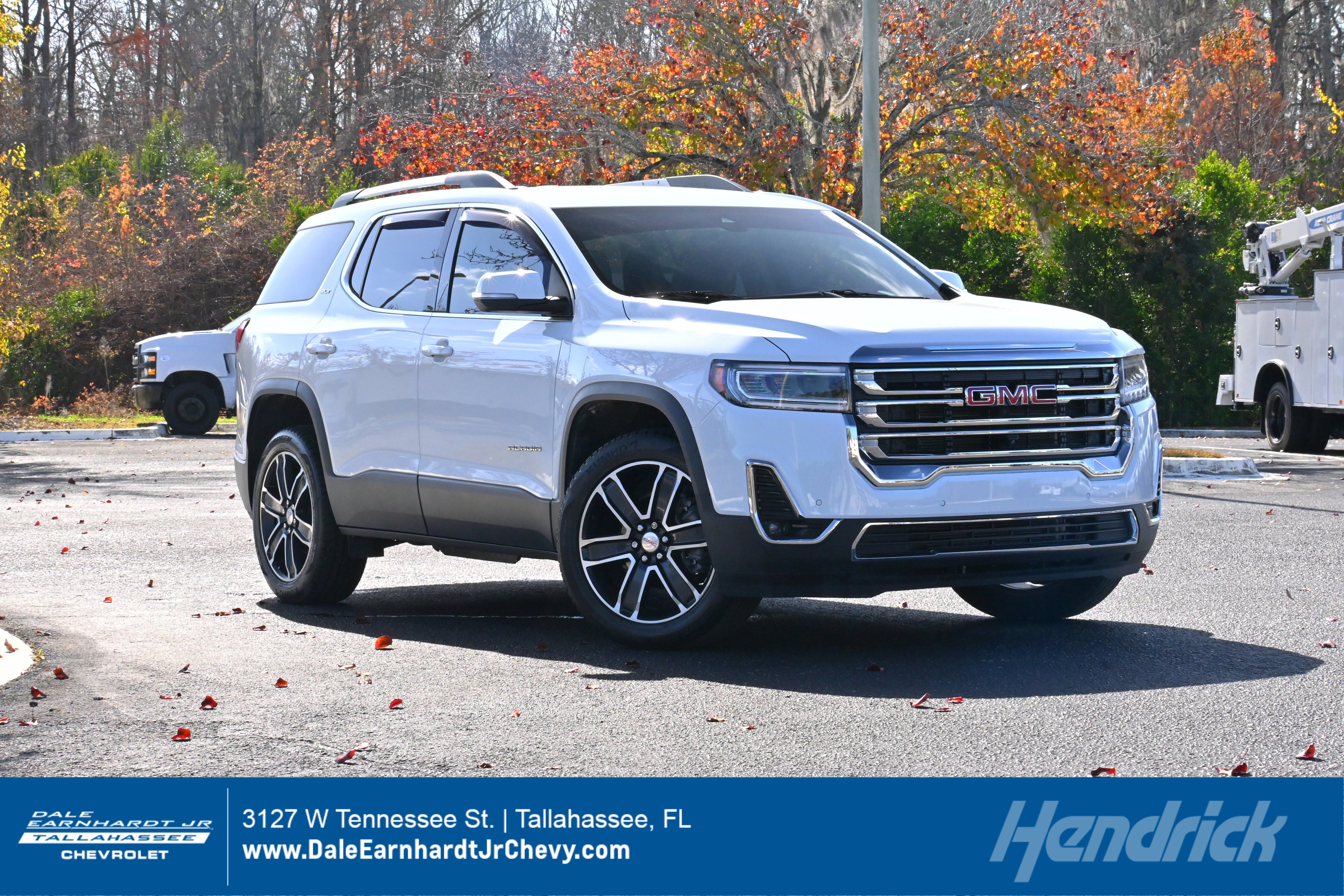 Used 2022 GMC Acadia SLT w/ Technology Package