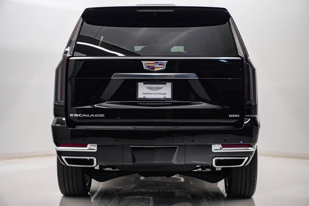 Used 2026 Cadillac Escalade ESV Luxury w/ LPO, Floor Liner Package AWD/4WD image 8