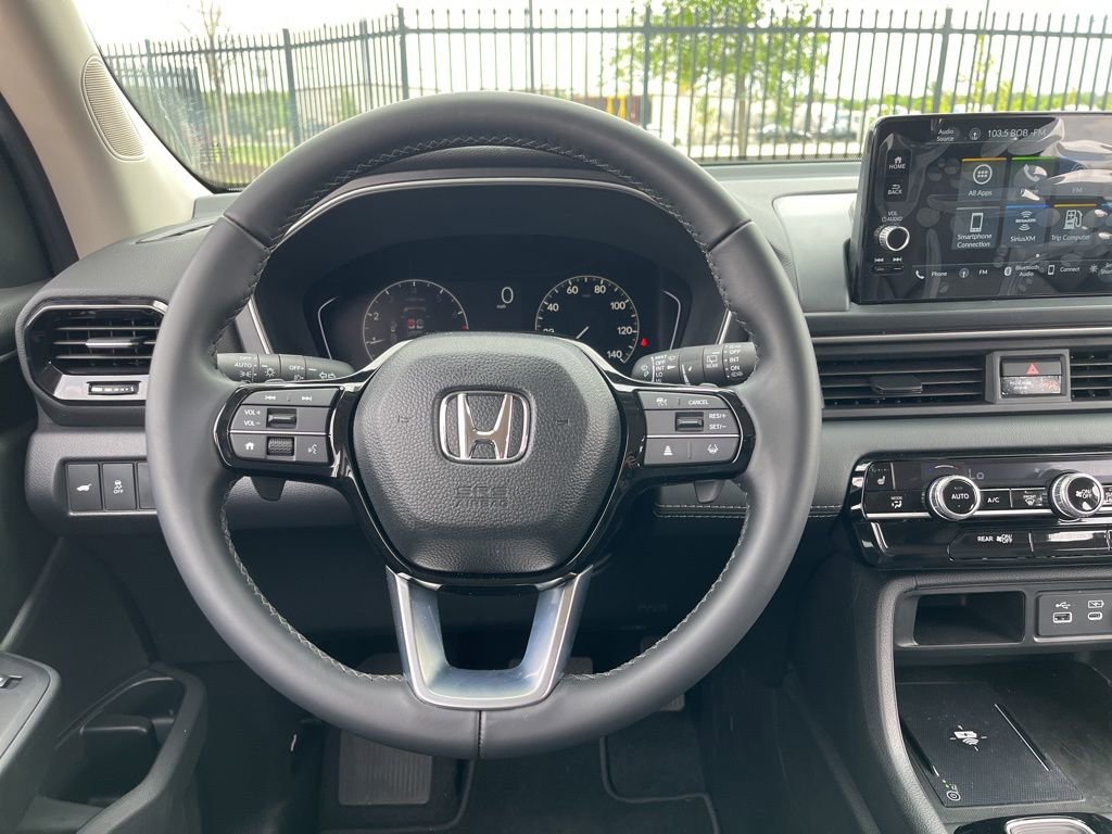 Certified 2025 Honda Pilot EX-L image 16